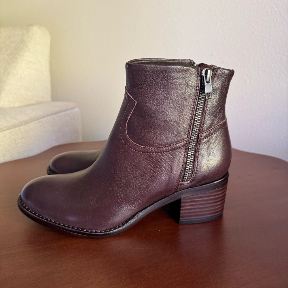 Django & Juliette Rarla ankle boots in chocolate leather